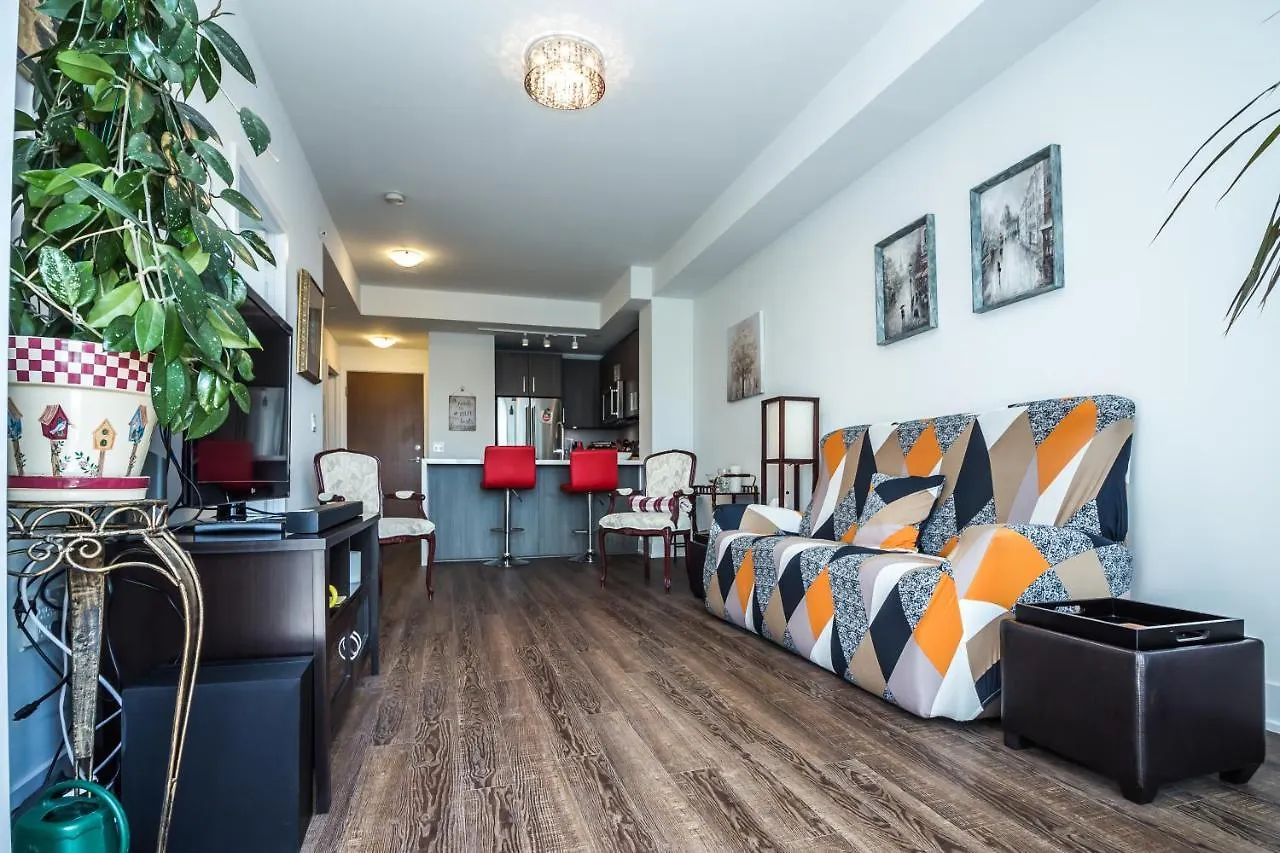 1 Bedroom Plus Den Humber Bay Lakeshore Waterfront Toronto Condo Mimico Apartament