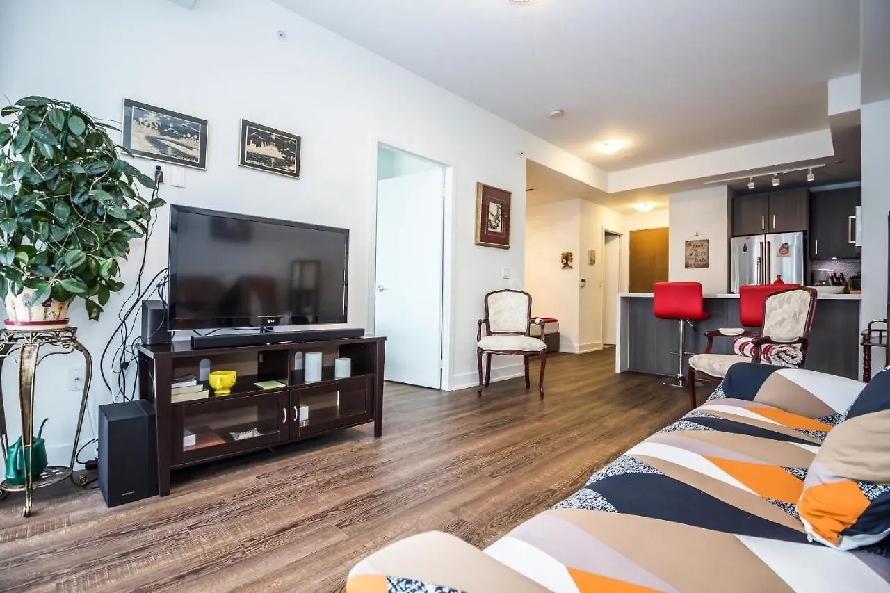 1 Bedroom Plus Den Humber Bay Lakeshore Waterfront Toronto Condo Mimico Canada